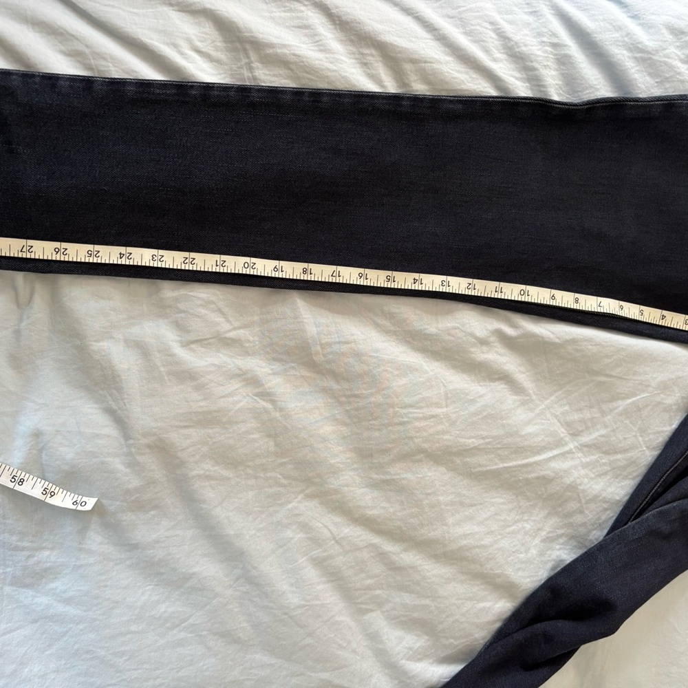 J Brand Blue Classic Wash Jeans with Contrast Stitching - Picture 10 of 10